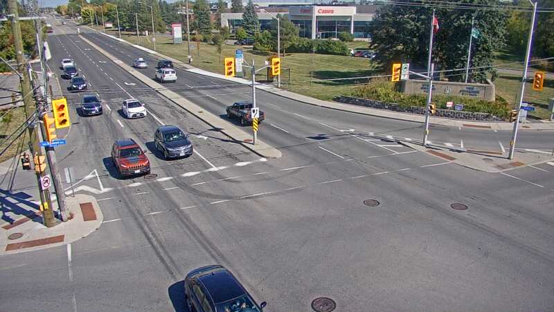 Traffic camera image at 2025-09-14 18:35:49