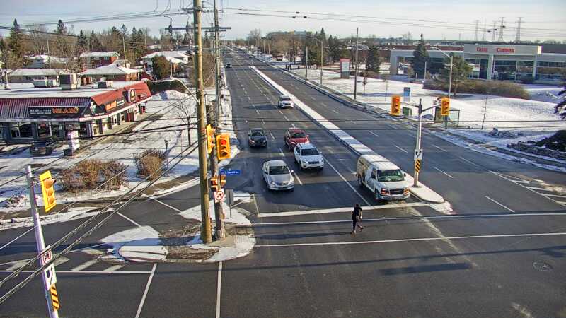 Traffic camera image at 2024-12-21 15:05:44