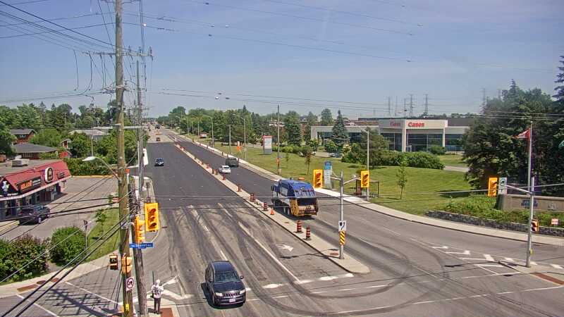 Traffic camera image at 2025-06-30 17:50:53