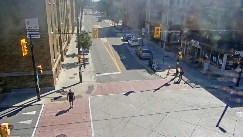 Traffic camera image at 2025-09-14 17:45:57