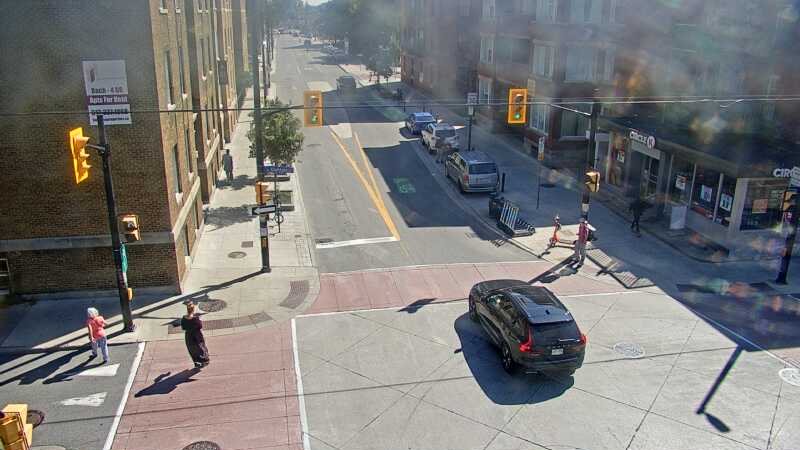 Traffic camera image at 2025-09-14 17:51:04