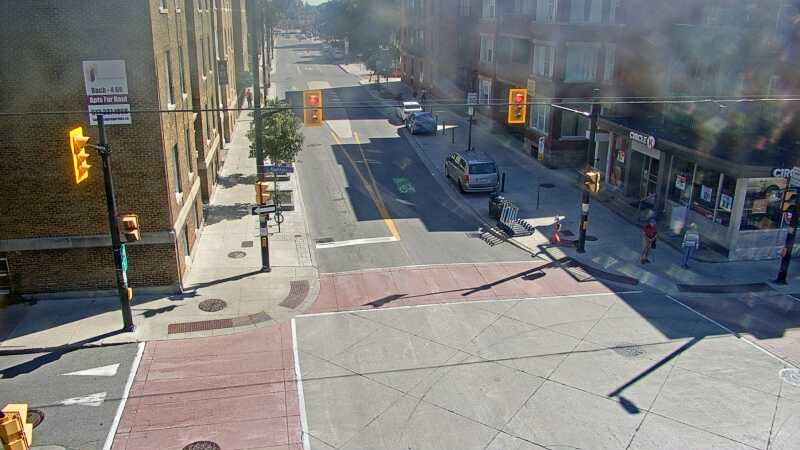 Traffic camera image at 2025-09-14 18:20:54