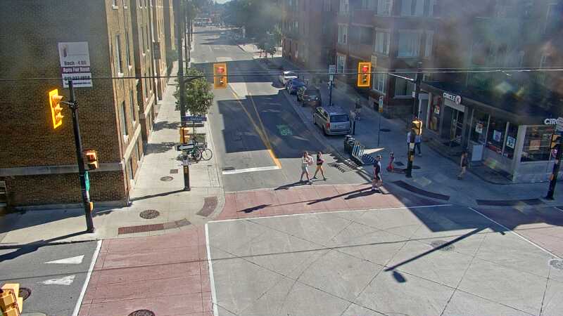 Traffic camera image at 2025-09-14 18:41:01