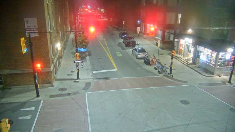 Traffic camera image at 2025-09-18 04:00:55