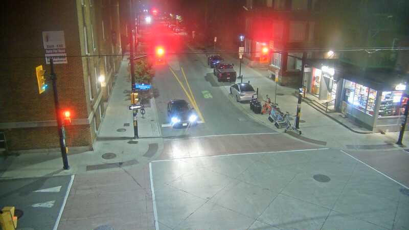 Traffic camera image at 2025-09-18 04:35:49