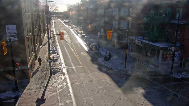 Traffic camera image at 2024-12-21 15:26:06