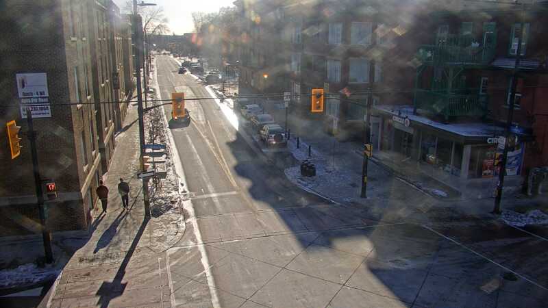 Traffic camera image at 2024-12-21 15:36:25