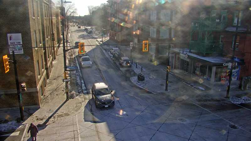 Traffic camera image at 2024-12-21 16:21:05