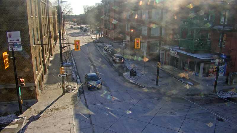 Traffic camera image at 2024-12-21 16:40:53