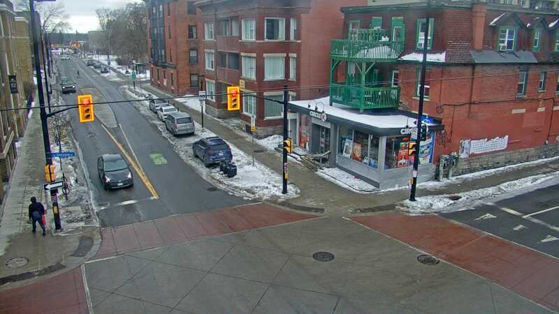 Traffic camera image at 2025-03-09 13:10:40