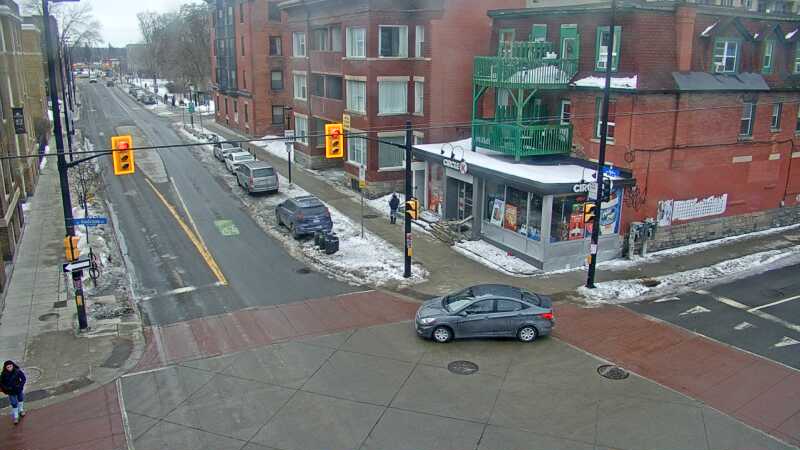 Traffic camera image at 2025-03-09 14:21:00