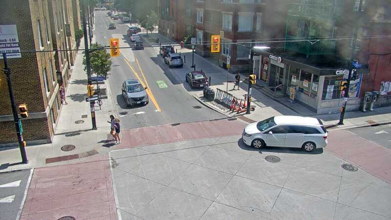 Traffic camera image at 2025-06-30 18:41:01