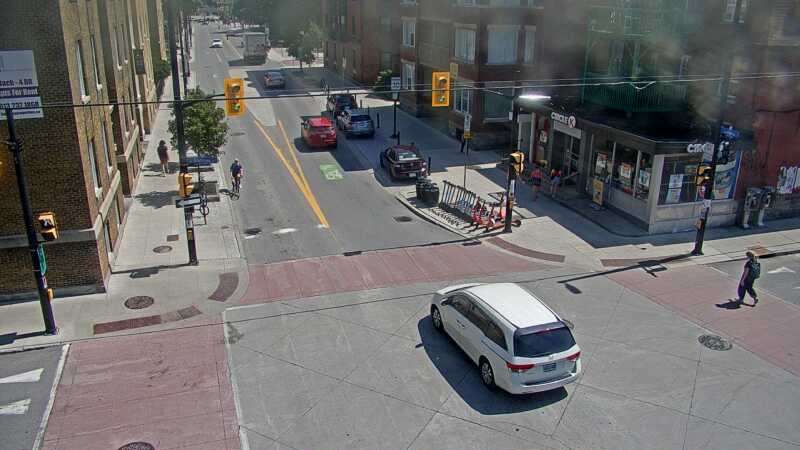 Traffic camera image at 2025-06-30 18:51:04