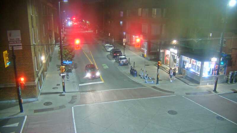 Traffic camera image at 2025-07-12 04:25:49
