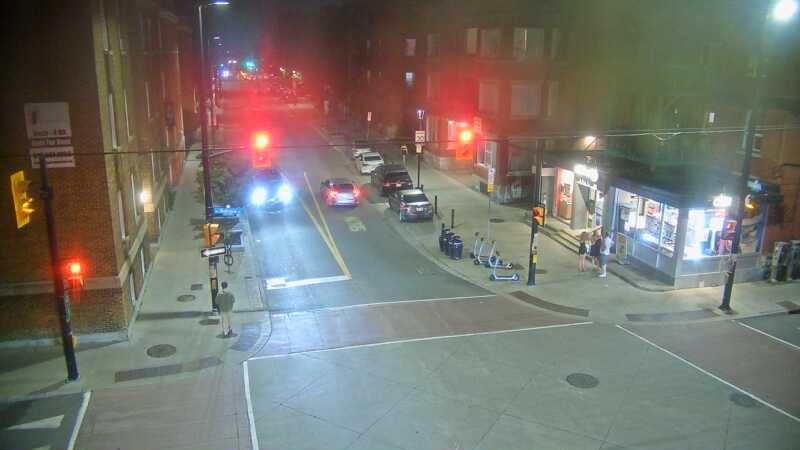 Traffic camera image at 2025-07-12 04:30:53