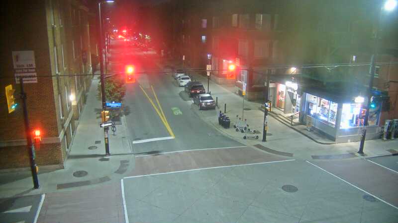Traffic camera image at 2025-07-12 05:00:43