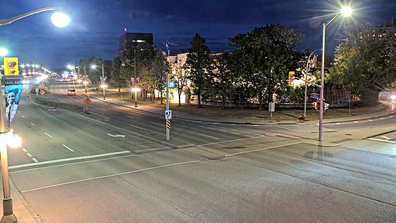 Traffic camera image at 2025-08-25 00:35:50