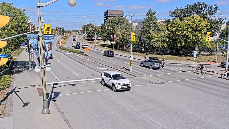 Traffic camera image at 2025-09-14 17:55:58
