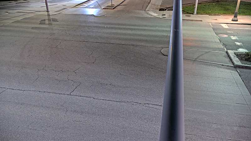 Traffic camera image at 2025-05-09 07:36:19