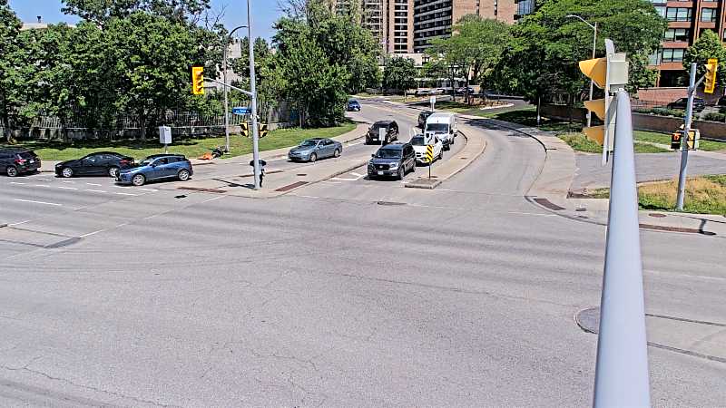 Traffic camera image at 2025-06-30 18:05:58