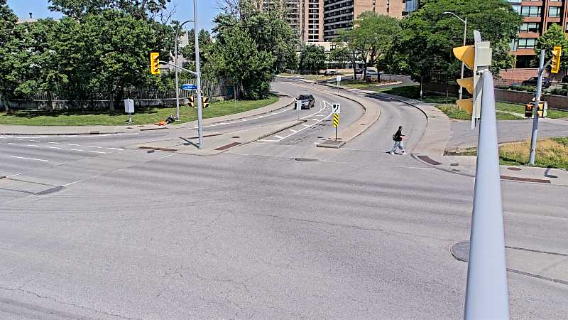 Traffic camera image at 2025-06-30 18:41:01
