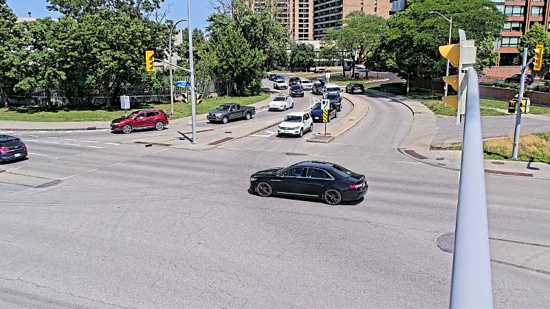 Traffic camera image at 2025-06-30 18:51:04