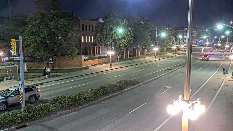 Traffic camera image at 2025-07-04 02:00:59