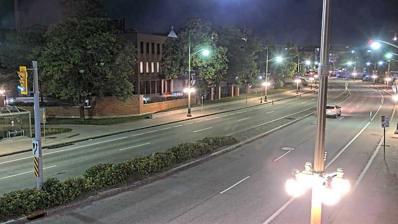 Traffic camera image at 2025-07-04 02:15:51