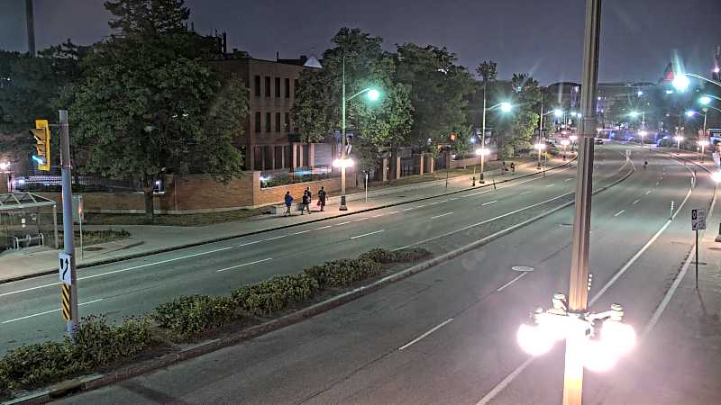 Traffic camera image at 2025-07-31 01:45:52