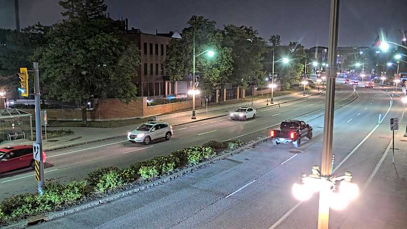 Traffic camera image at 2025-07-31 02:15:48