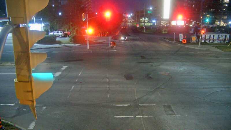 Traffic camera image at 2025-08-25 00:35:50