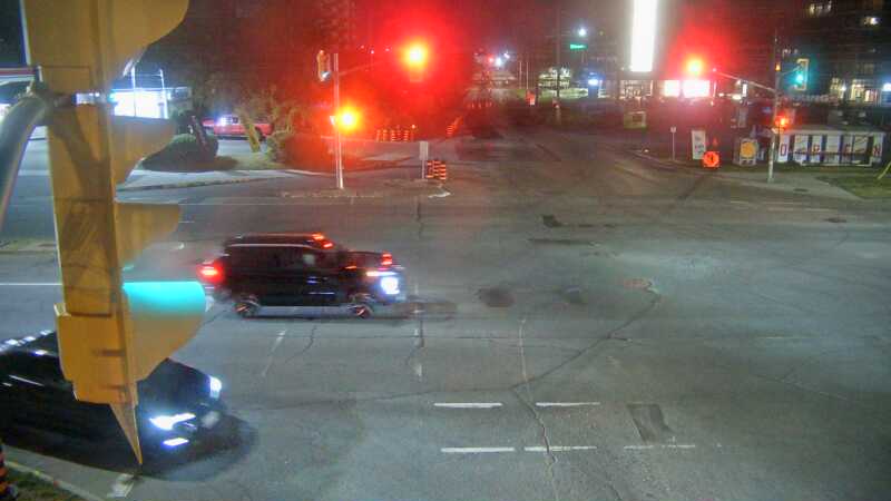 Traffic camera image at 2025-08-25 03:35:45