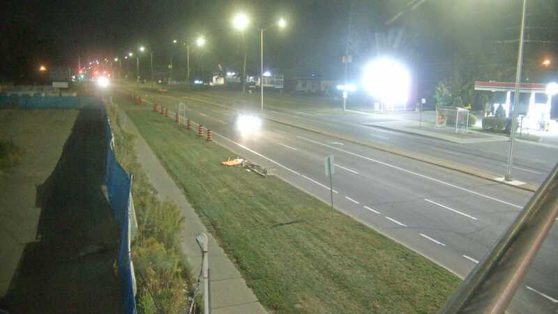 Traffic camera image at 2025-09-16 08:40:58