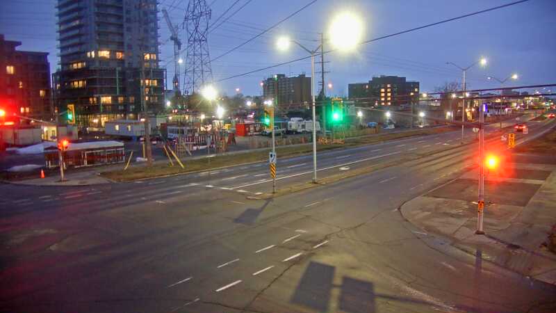Traffic camera image at 2025-03-25 10:40:41