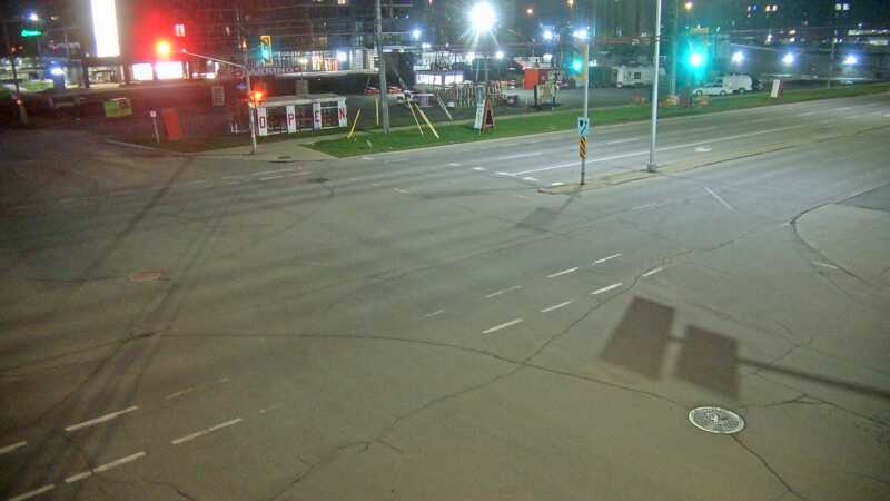 Traffic camera image at 2025-05-09 06:20:43