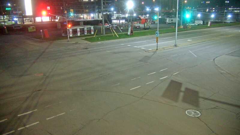 Traffic camera image at 2025-05-09 06:30:38