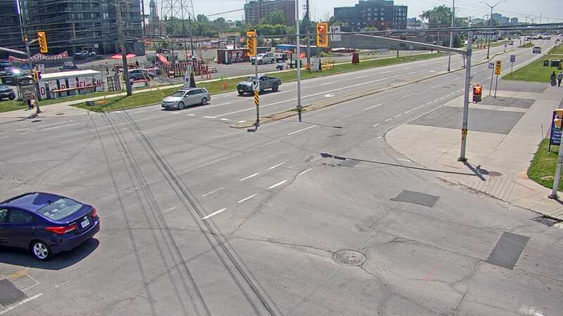 Traffic camera image at 2025-06-30 17:55:55