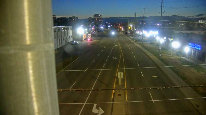 Traffic camera image at 2025-08-25 00:35:50