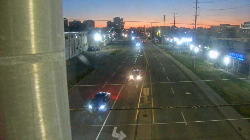 Traffic camera image at 2025-09-01 00:15:48