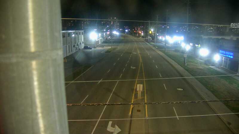 Traffic camera image at 2025-09-01 01:15:48