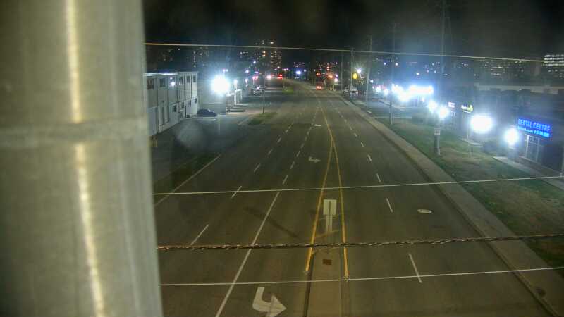 Traffic camera image at 2025-09-01 01:20:44