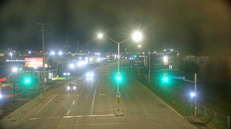 Traffic camera image at 2025-05-09 06:05:39