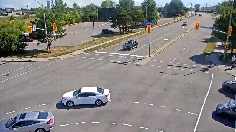 Traffic camera image at 2025-08-24 14:55:53