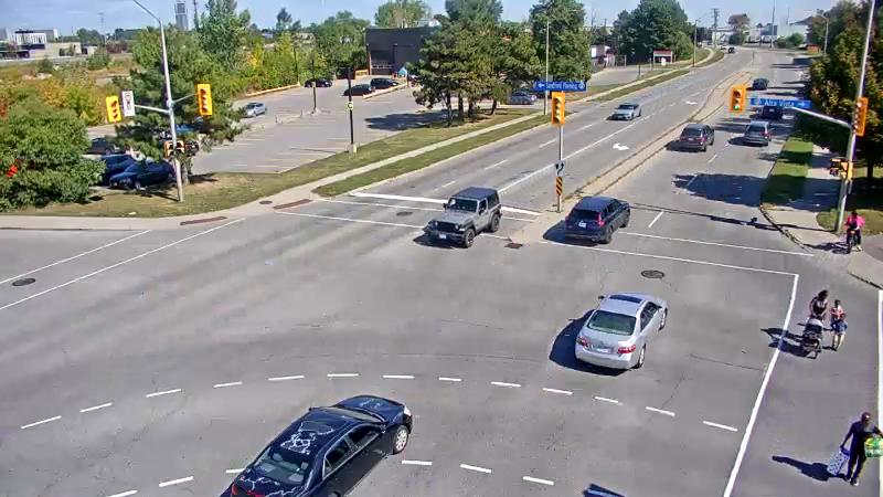 Traffic camera image at 2025-09-14 17:55:58
