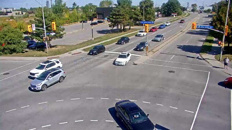 Traffic camera image at 2025-09-14 18:06:02
