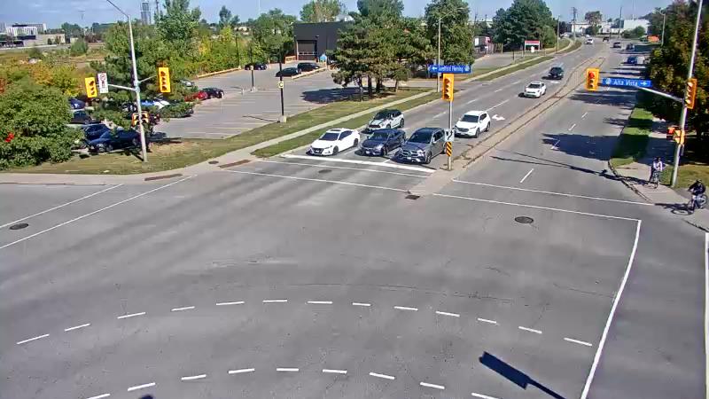 Traffic camera image at 2025-09-14 18:41:01