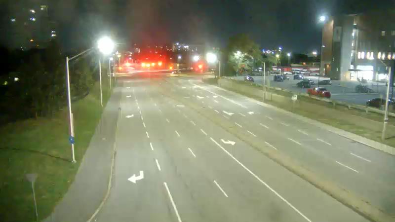 Traffic camera image at 2025-09-18 05:01:01