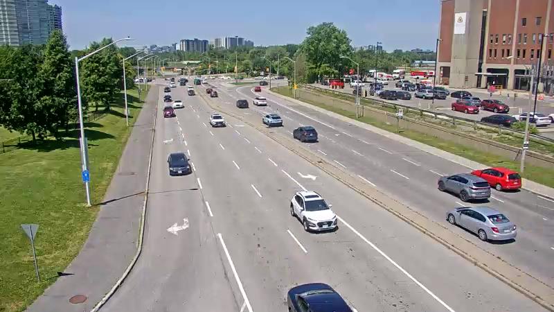 Traffic camera image at 2025-06-30 16:05:52