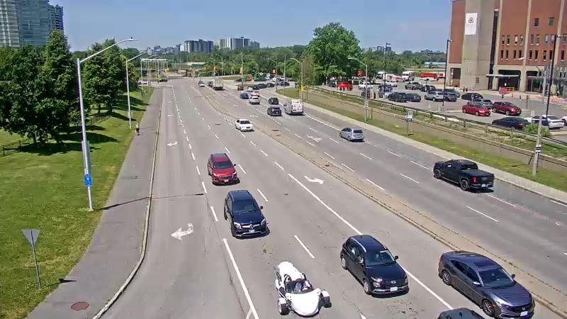 Traffic camera image at 2025-06-30 16:11:00