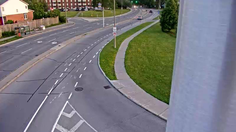 Traffic camera image at 2025-07-04 00:50:58